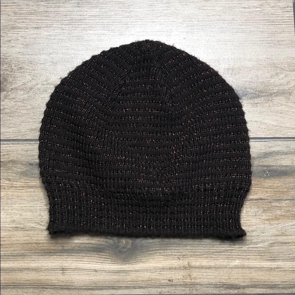 Small Brown with shimmer Bennie